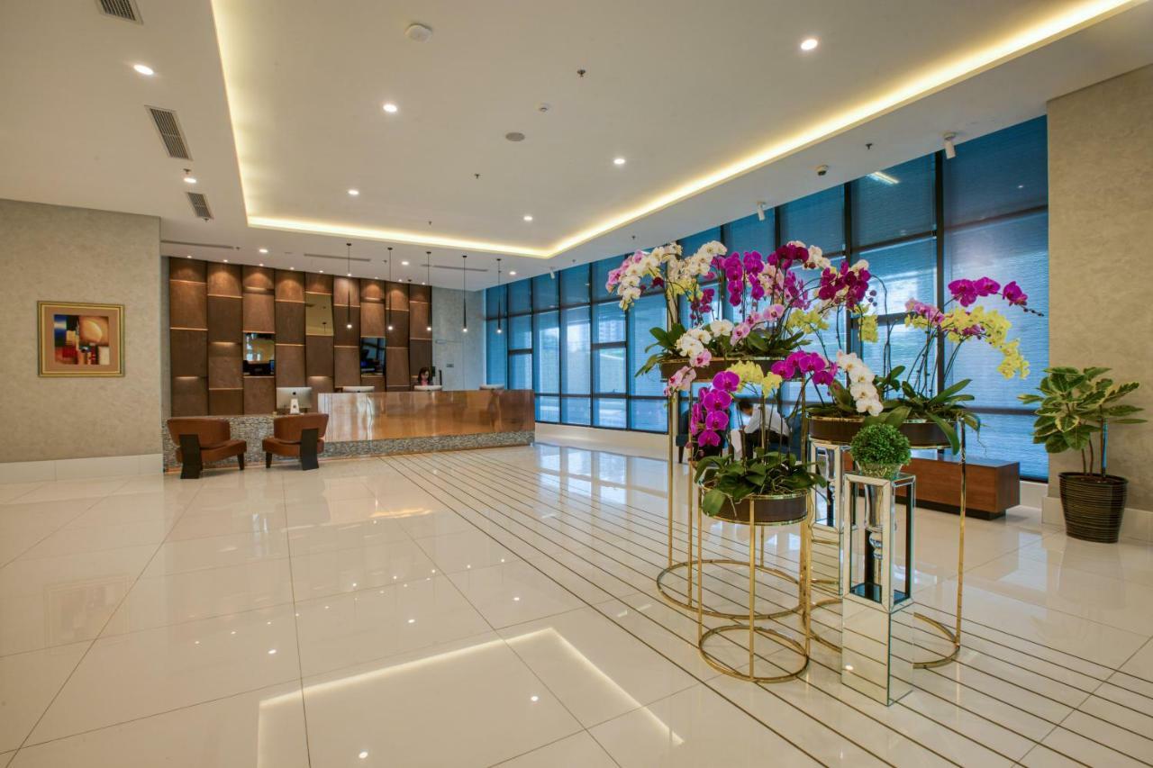 Mercure Living Putrajaya Exterior foto Lobby